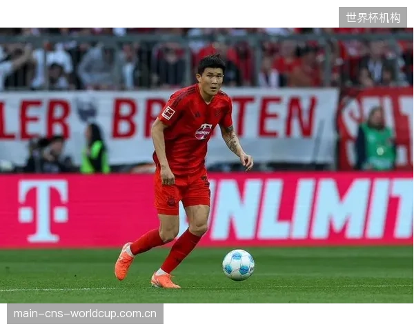 拜仁后防核心金玟哉将成世界杯关键，其稳健表现是韩国队对抗欧美中锋的基石。